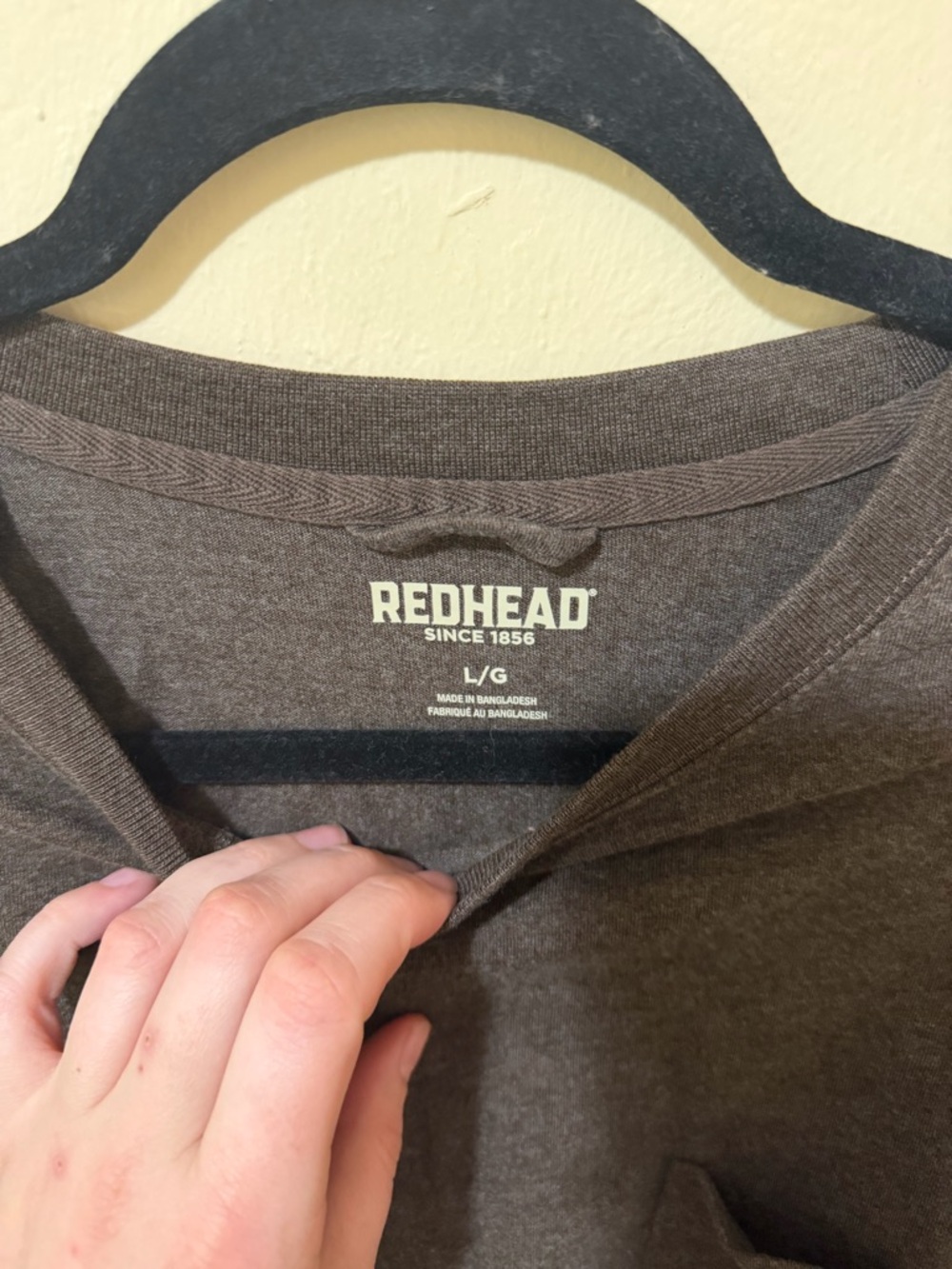 RedHead Men's Long-Sleeve Pocket Tee - Dark Brown - Picture 3 of 3